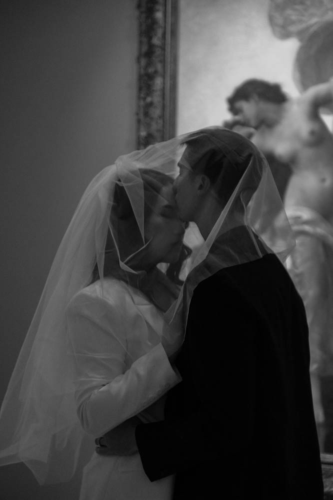 Candid documentary wedding photo of couple during quiet moment, Huntsville AL, Honey & Haze Photography.